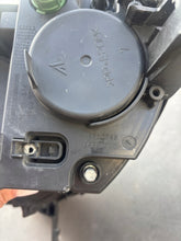 Laden Sie das Bild in den Galerie-Viewer, Frontscheinwerfer Alfa Romeo Giulietta 46612748 46632748 Links Headlight SCH4516900205dm