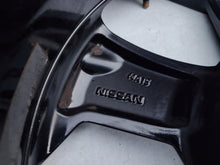 Laden Sie das Bild in den Galerie-Viewer, 1x Alufelge 17 Zoll 7.0" 5x114.3 35ET Glanz 403006PD1B Nissan Juke Rim Wheel FEL1332915149ed