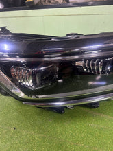 Laden Sie das Bild in den Galerie-Viewer, Frontscheinwerfer VW Passat B8 3G1941082T FALSE Scheinwerfer Headlight SCH6739906776ma