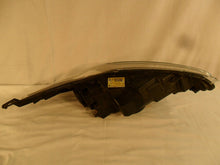 Laden Sie das Bild in den Galerie-Viewer, Frontscheinwerfer Ford Fiesta 8A61-13W030 Links Scheinwerfer Headlight SCH4790497847jp