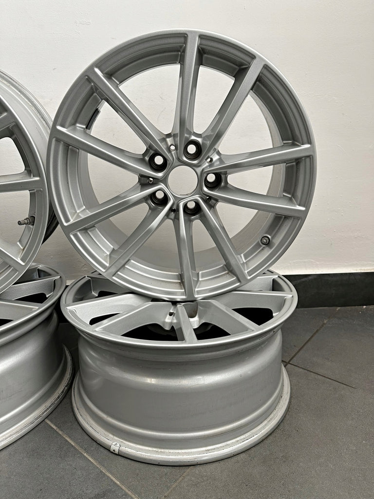 4x Alufelge 17 Zoll 7.5" 5x112 6883520 BMW G22 G23 Rim Wheel FEL1065534536pf