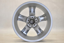 Laden Sie das Bild in den Galerie-Viewer, 4x Alufelge 18 Zoll 7.5" 5x112 37ET Glanz Silber 4G0601025M Audi A6 C7 Rim Wheel FEL2416761247uo