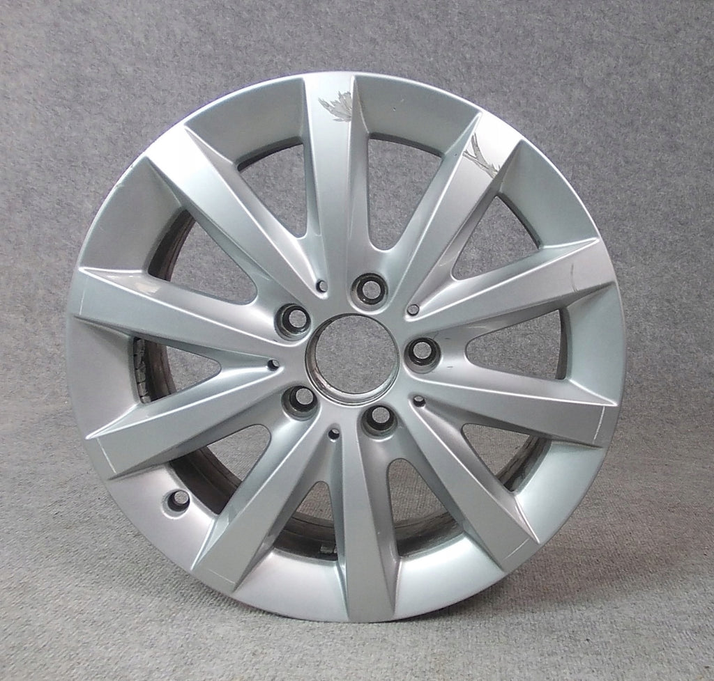 1x Alufelge 16 Zoll 6.5" 5x112 49ET Glanz Silber A2464010500 Mercedes-Benz