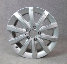 Load image into Gallery viewer, 1x Alufelge 16 Zoll 6.5" 5x112 49ET Glanz Silber A2464010500 Mercedes-Benz FEL3749805404vx