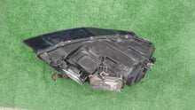 Load image into Gallery viewer, Frontscheinwerfer Audi A4 B8 8K0941003C Xenon Links Scheinwerfer Headlight