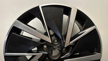 Load image into Gallery viewer, 1x Alufelge 18 Zoll 7.5&quot; 5x112 48ET Glanz Schwarz 5E3601025AD Skoda Octavia