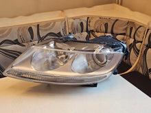 Laden Sie das Bild in den Galerie-Viewer, Frontscheinwerfer VW Phaeton 3d1 89007923 Xenon Links Scheinwerfer Headlight SCH4089094172hf