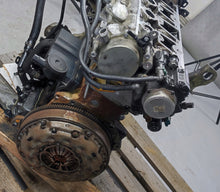 Laden Sie das Bild in den Galerie-Viewer, Motor Peugeot I RHE DW10CTED4 2.0 HDI 150PS 110kW 2009 Diesel Engine Unkomplett