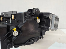 Load image into Gallery viewer, Frontscheinwerfer VW I 11B941036G Rechts Scheinwerfer Headlight SCH6972962003xe