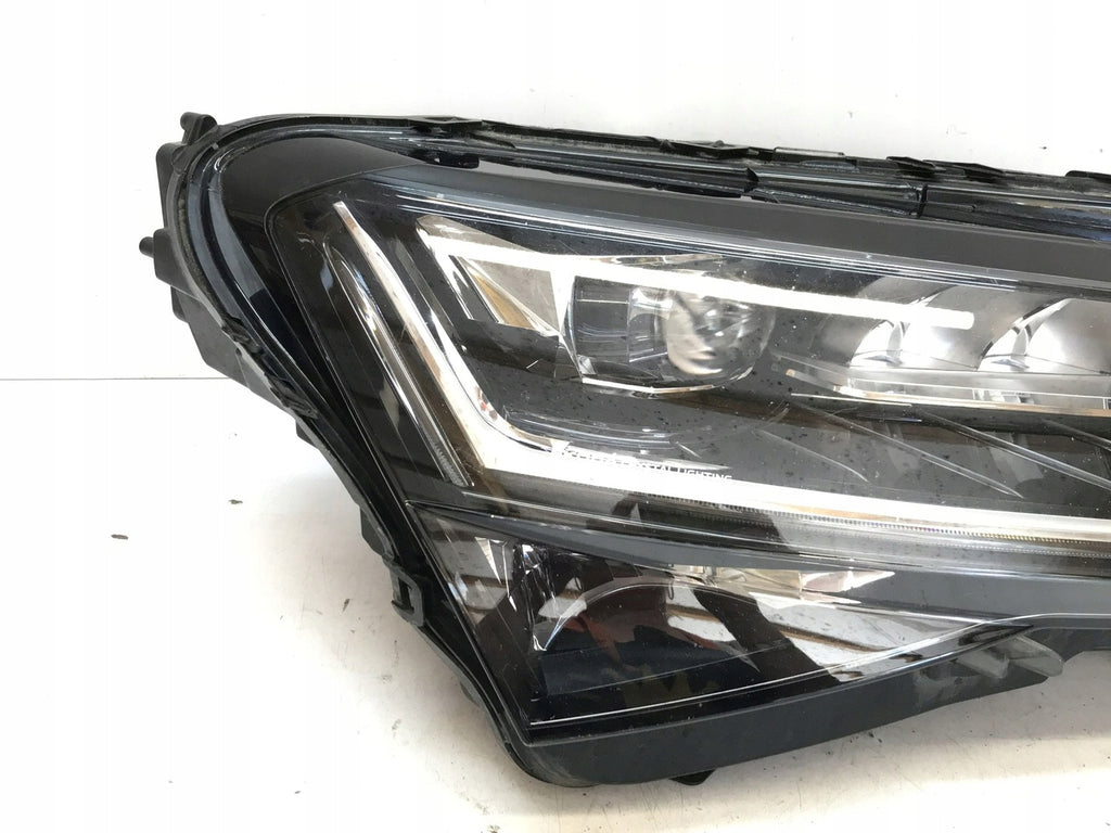 Frontscheinwerfer Skoda Superb III 3V1941016D 992941571 LED Rechts Headlight