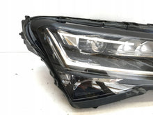 Load image into Gallery viewer, Frontscheinwerfer Skoda Superb III 3V1941016D 992941571 LED Rechts Headlight