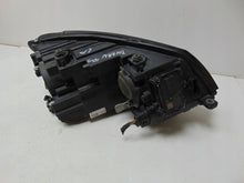 Load image into Gallery viewer, Frontscheinwerfer VW Touran 1T1941751E Xenon Ein Stück (Rechts oder Links)