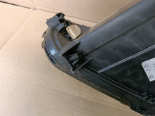Laden Sie das Bild in den Galerie-Viewer, Frontscheinwerfer Seat Tarraco 5FB941006H LED Rechts Scheinwerfer Headlight SCH8170515611fp