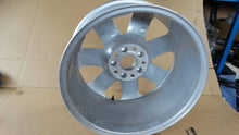 Load image into Gallery viewer, 1x Alufelge 18 Zoll 4L0601025A Audi Q7 Rim Wheel