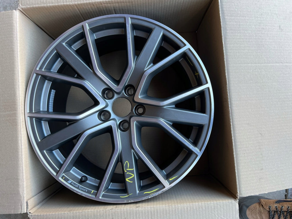 1x Alufelge 19 Zoll 8.0" 5x112 40ET Graphit 8W0601025DH Audi A4 B9 Rim Wheel FEL5341633770ej