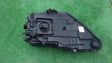 Laden Sie das Bild in den Galerie-Viewer, Frontscheinwerfer Porsche Macan 95b 95B941010AH Rechts Scheinwerfer Headlight SCH6025848799qh