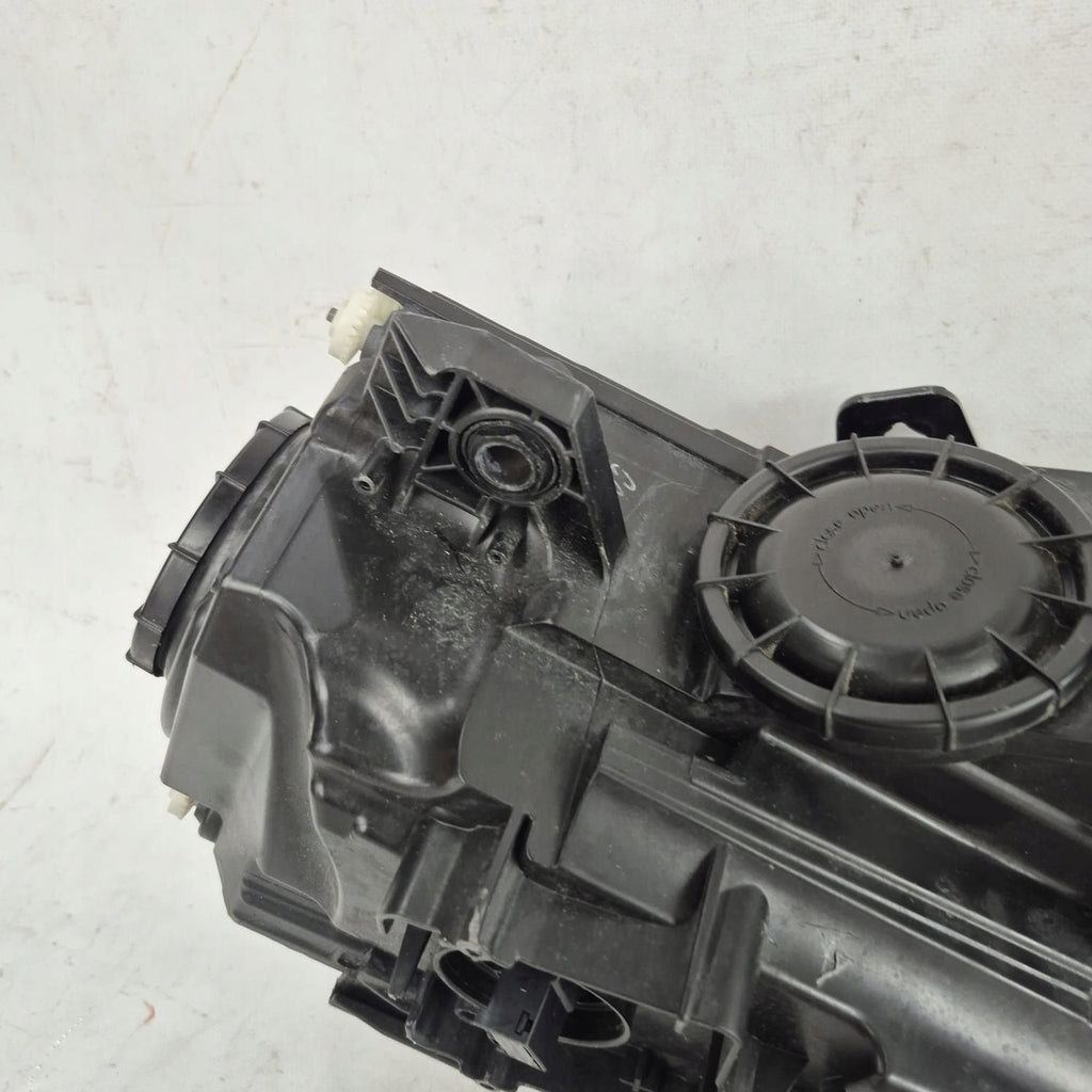 Frontscheinwerfer Audi A3 8V0941005 Xenon Ein Stück (Rechts oder Links)