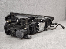 Laden Sie das Bild in den Galerie-Viewer, Frontscheinwerfer Skoda Fabia IV 6VB941015B LED Links Scheinwerfer Headlight SCH6832189367lr