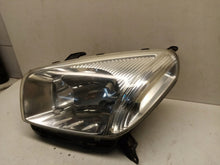 Laden Sie das Bild in den Galerie-Viewer, Frontscheinwerfer Toyota Rav 4 II Links Scheinwerfer Headlight SCH9847544484wn