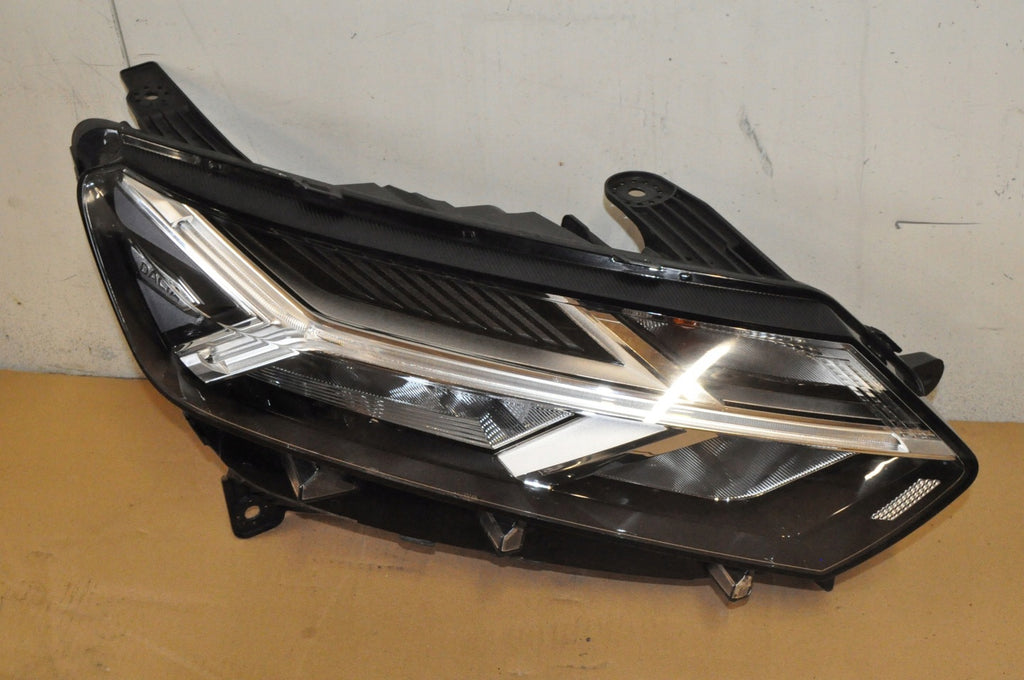 Frontscheinwerfer Dacia Sandero III Jogger 260101940R Rechts Headlight