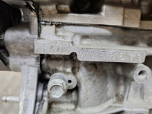 Laden Sie das Bild in den Galerie-Viewer, Motor Toyota Chr C-Hr 2ZR 1.8 Hybrid Engine Unkomplett MOT5615618620vi