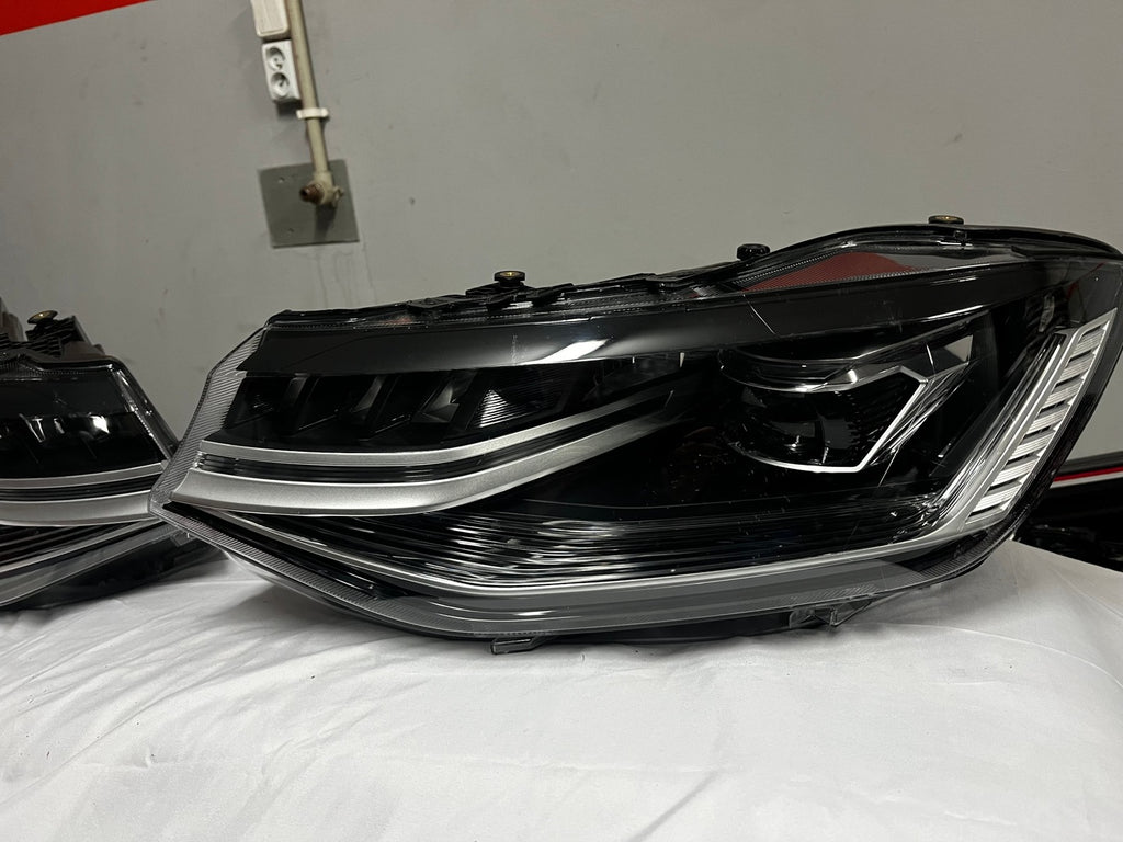 Frontscheinwerfer VW Caddy 2K8941035N Ein Stück (Rechts oder Links) Headlight SCH8042437026kz