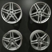 Laden Sie das Bild in den Galerie-Viewer, 4x Alufelge 16 Zoll 6.5" 5x112 44ET RCD17-656 Skoda Octavia II Golf Vii FEL2189814889nu