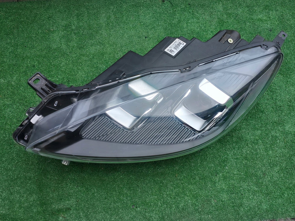 Frontscheinwerfer Ford Kuga LV4B-13E017-AP LED Links Scheinwerfer Headlight SCH7155610069uz