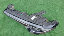 Laden Sie das Bild in den Galerie-Viewer, Frontscheinwerfer Alfa Romeo Stelvio 50552987 Xenon Links Scheinwerfer Headlight SCH1632612784br