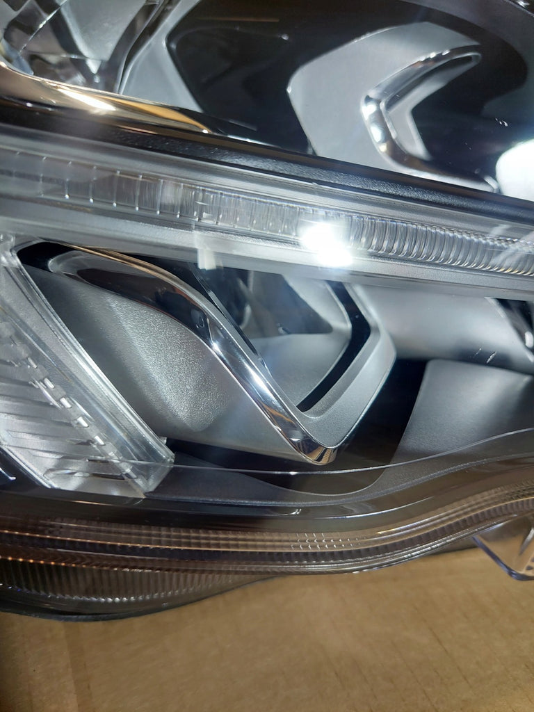 Frontscheinwerfer Ford Focus JX7B-13E014-CF LED Rechts Scheinwerfer Headlight