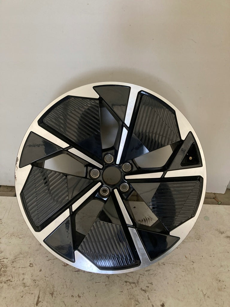 1x Alufelge 21 Zoll 9.0" 5x112 42ET Glanz Schwarz 89A601025S Audi E Tron E-Tron FEL2106141499qd