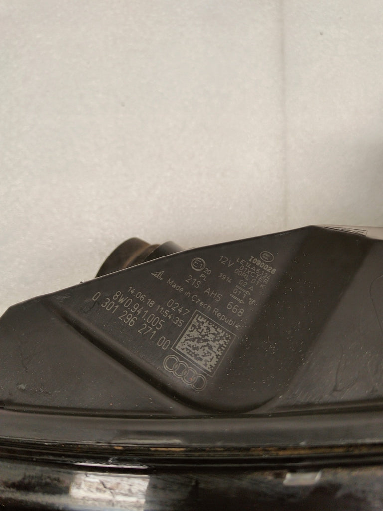 Frontscheinwerfer Audi A4 8W0941005 Xenon Links Scheinwerfer Headlight