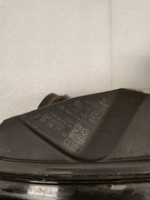 Load image into Gallery viewer, Frontscheinwerfer Audi A4 8W0941005 Xenon Links Scheinwerfer Headlight