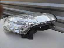 Laden Sie das Bild in den Galerie-Viewer, Frontscheinwerfer Citroën C-Crosser Ein Satz Scheinwerfer Headlight SCH5257787738ze