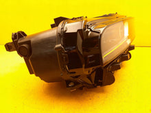 Laden Sie das Bild in den Galerie-Viewer, Frontscheinwerfer BMW X7 G07 5A8D318-01 LED Rechts Scheinwerfer Headlight SCH3947006192ds
