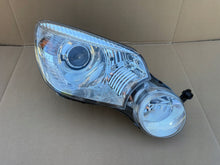 Laden Sie das Bild in den Galerie-Viewer, Frontscheinwerfer Skoda Yeti 5l 5L1941018C Xenon Rechts Scheinwerfer Headlight SCH8519451522ow