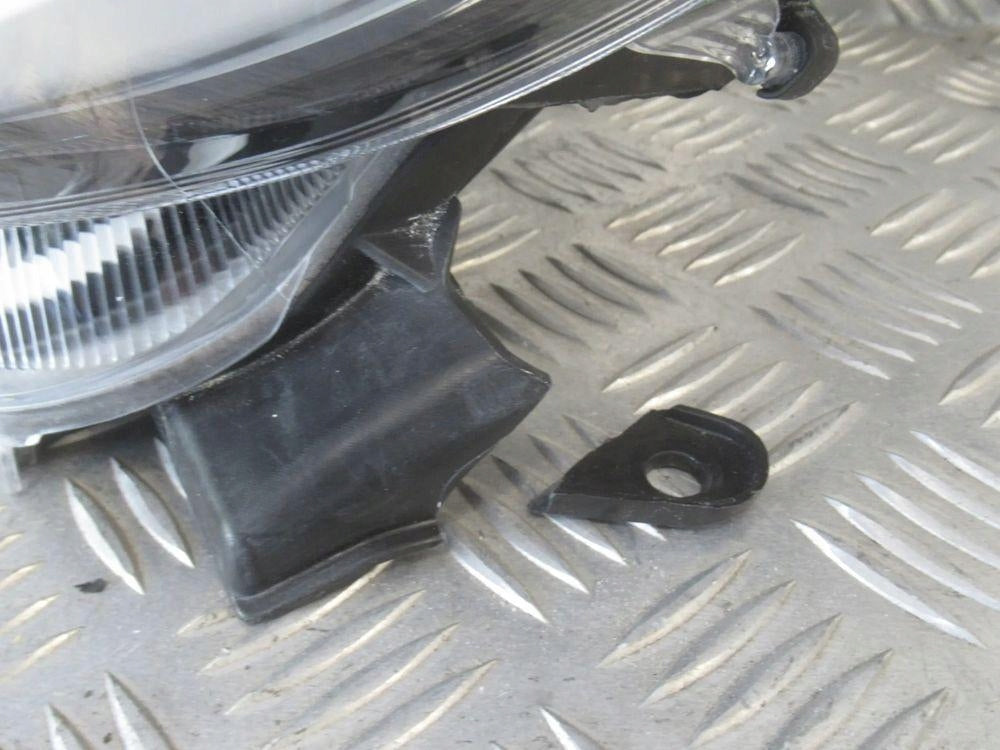 Frontscheinwerfer Toyota IV Yaris LED Links Scheinwerfer Headlight SCH2524599363jb