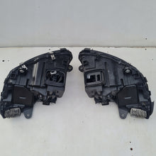 Laden Sie das Bild in den Galerie-Viewer, Frontscheinwerfer Mercedes-Benz W205 A2059062504 A2059062604 Ein Satz Headlight SCH3598137688lx