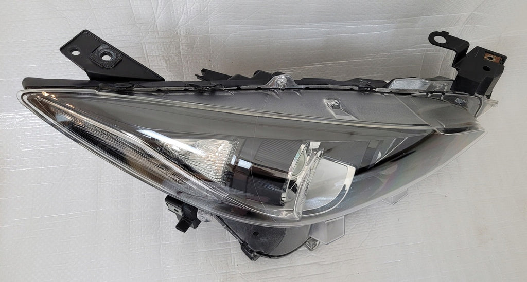 Frontscheinwerfer Mazda 3 BHR1-51030 Halogen Rechts Scheinwerfer Headlight