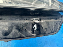 Laden Sie das Bild in den Galerie-Viewer, Frontscheinwerfer Skoda Octavia IV 5E4941015B Links Scheinwerfer Headlight SCH7421083131us