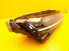 Laden Sie das Bild in den Galerie-Viewer, Frontscheinwerfer Skoda Superb III 3V1941016E Full LED Rechts Headlight
