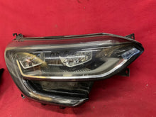 Laden Sie das Bild in den Galerie-Viewer, Frontscheinwerfer Renault Megane IV 90060931 Full LED Rechts Headlight SCH2722111400mt