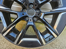 Load image into Gallery viewer, 1x Alufelge 20 Zoll 9.0" 5x120 44ET 6895212 BMW 5 G31 G30 Rim Wheel FEL1639438692jv