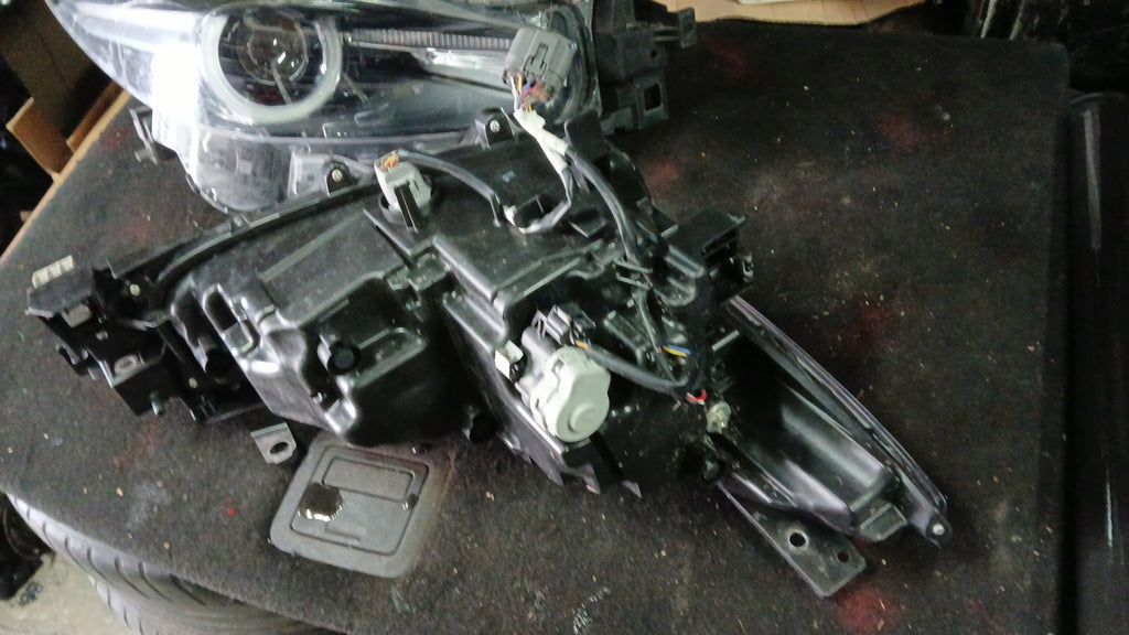 Frontscheinwerfer Mazda Bn Ein Stück (Rechts oder Links) Scheinwerfer Headlight SCH2372460344bh
