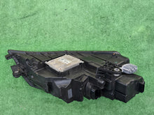 Load image into Gallery viewer, Frontscheinwerfer Skoda Octavia III 5E1941015D Full LED Links Headlight SCH4401150734qz