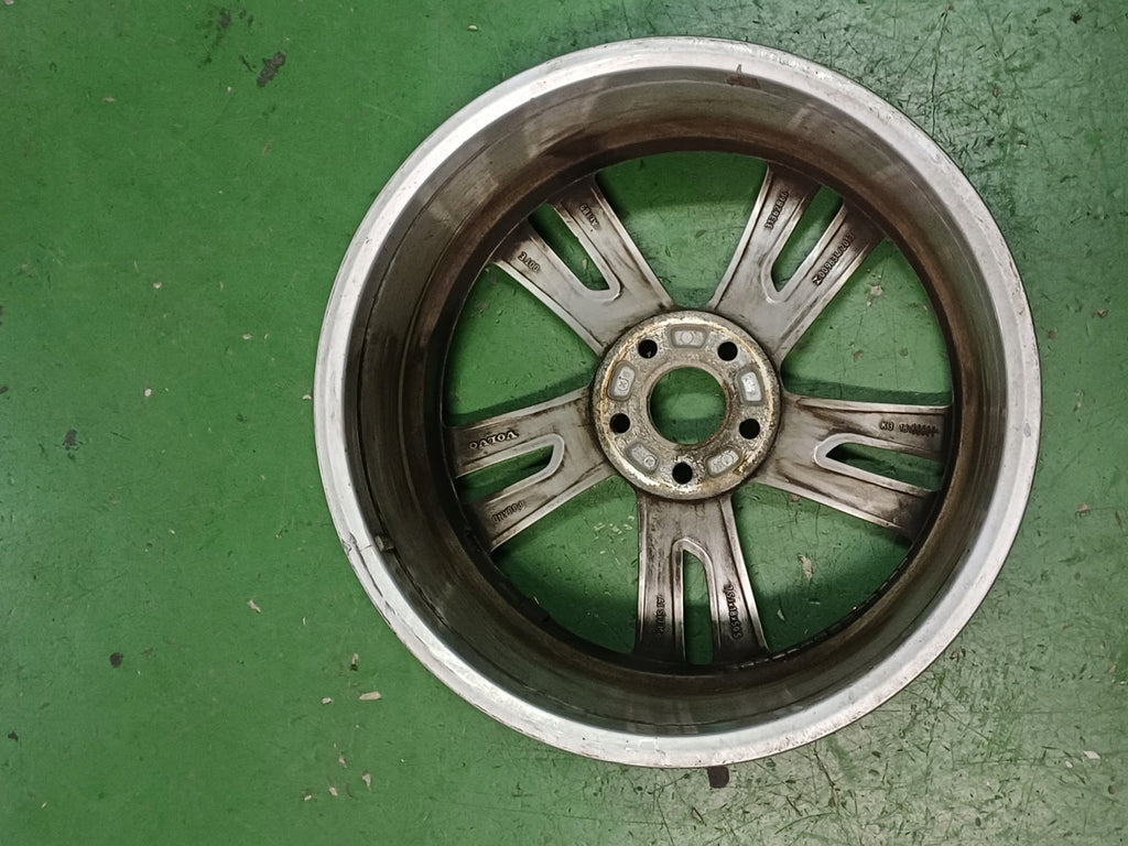 1x Alufelge 18 Zoll 7.5" 5x108 50 5ET Glanz Silber 31362866 Volvo Xc60 Rim Wheel FEL9181479440rl