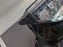 Laden Sie das Bild in den Galerie-Viewer, Frontscheinwerfer Opel Corsa F 354261827 Links Scheinwerfer Headlight SCH8017822297cg