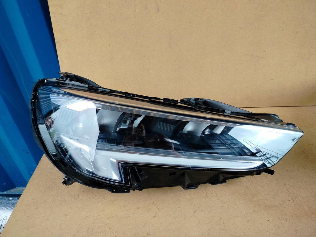 Frontscheinwerfer Opel Insignia B 39136825 39136826 LED Rechts oder Links