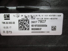 Load image into Gallery viewer, Frontscheinwerfer Opel Astra 39077807 Full LED Ein Stück (Rechts oder Links)