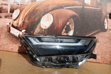 Laden Sie das Bild in den Galerie-Viewer, Frontscheinwerfer Toyota Rav 4 Links Scheinwerfer Headlight